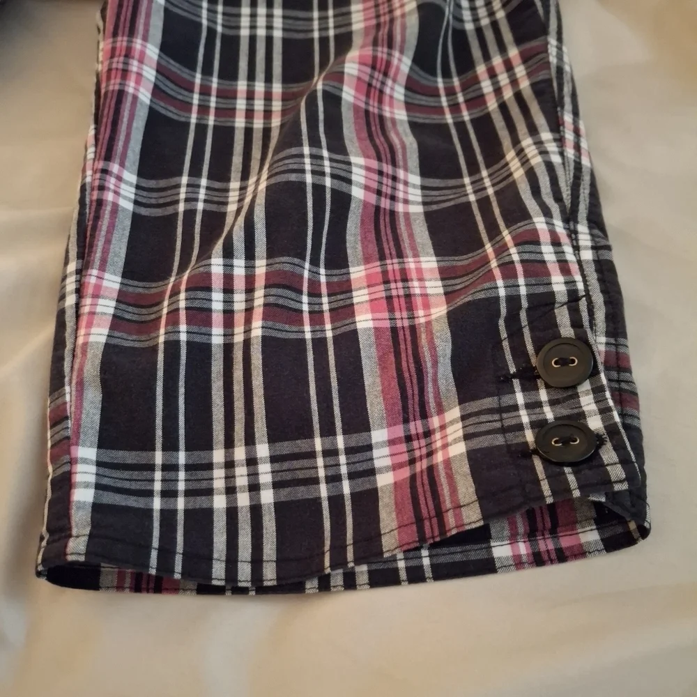 Emerald 18 stylish plaid